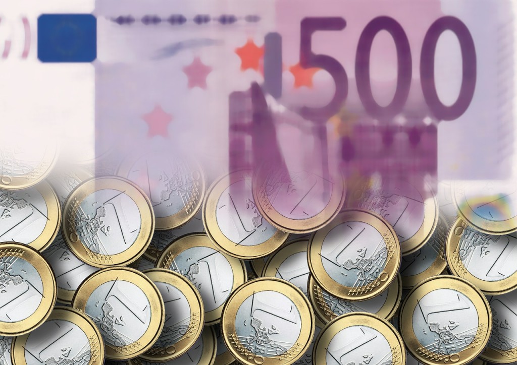 The Landing of the Euro in Hungary