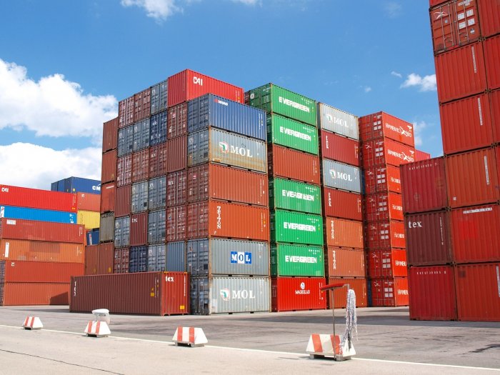 Hungary Trade Surplus at EUR 708 mln in August