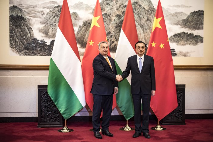 Orbán meets Chinese premier ahead of Belt and Road Forum
