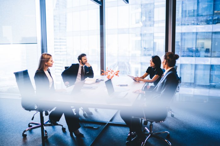 CEOs Worry About Business Survival Amid Tech, Climate Pressures - Vimarsana News