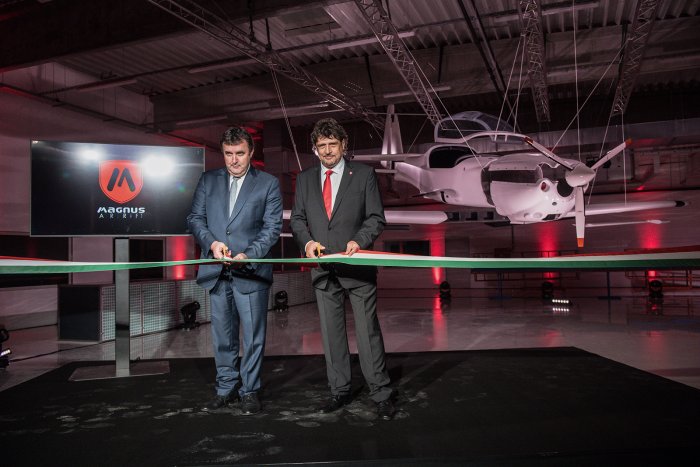 Magnus Aircraft inaugurates production hall in Pécs