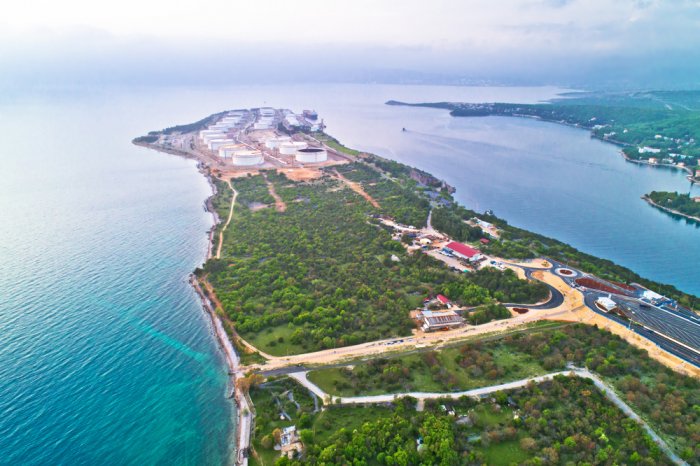 Croatian LNG terminal construction progressing on schedule