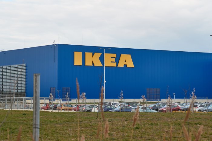 IKEA Hungary sales climb almost 12%