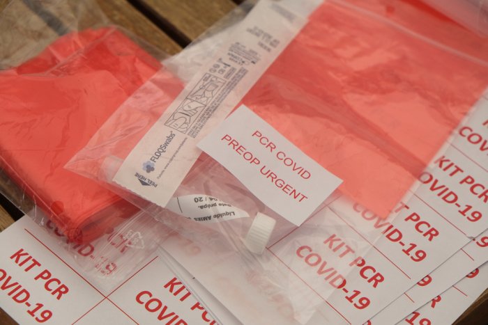 Poland to offer free COVID tests in pharmacies, shorten quar...