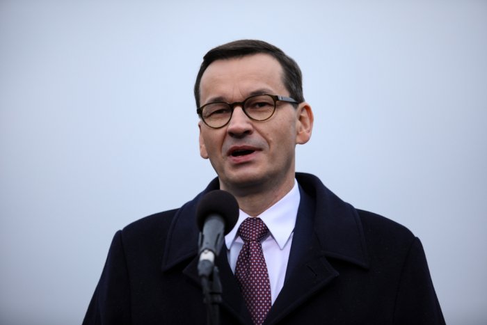 Poland Seeks to Mend Relations With Hungary 