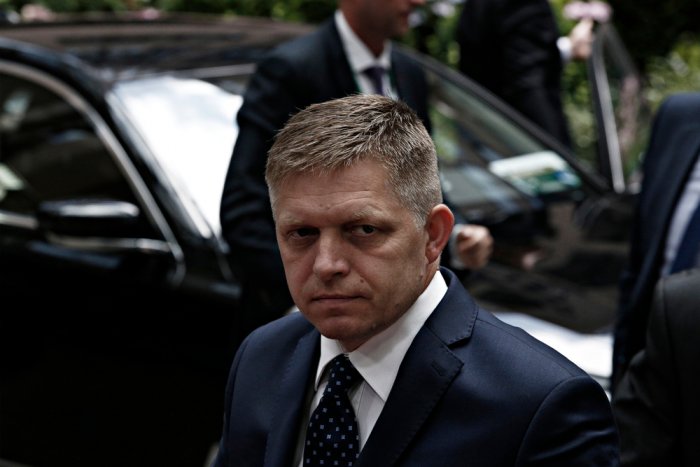 Slovakia’s Pellegrini calls on Fico to leave Smer-SD leaders...