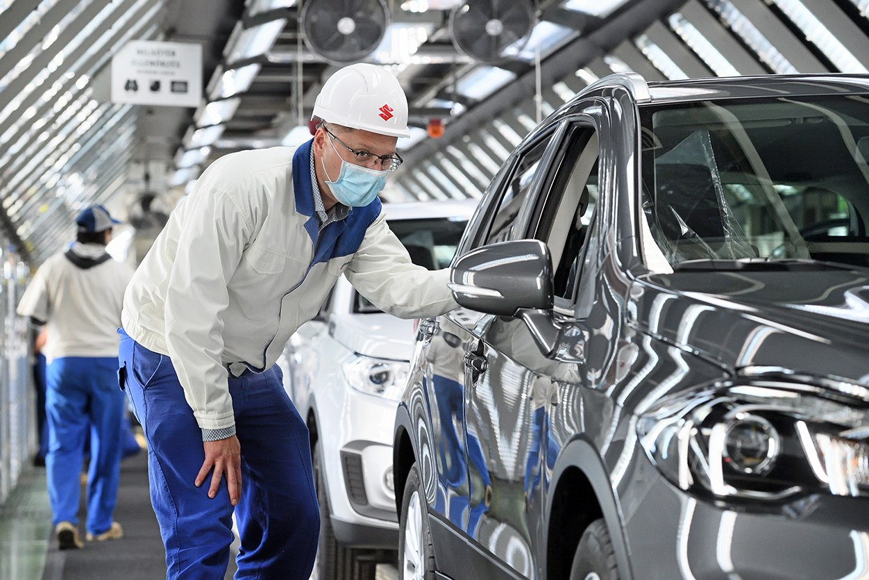 Suzuki leads domestic new passenger car market in 2021