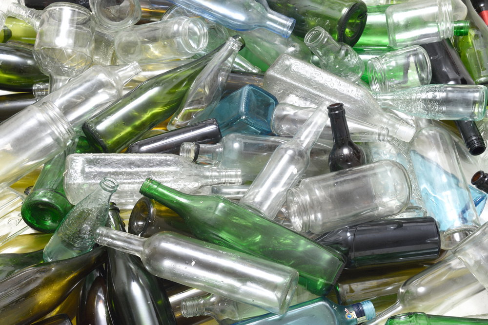 Beverage makers, retailers draft bottle and can return strat...