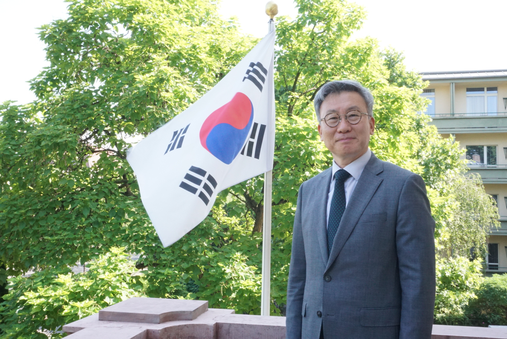 South Korea Looking to Next Generation Investments in Hungar...