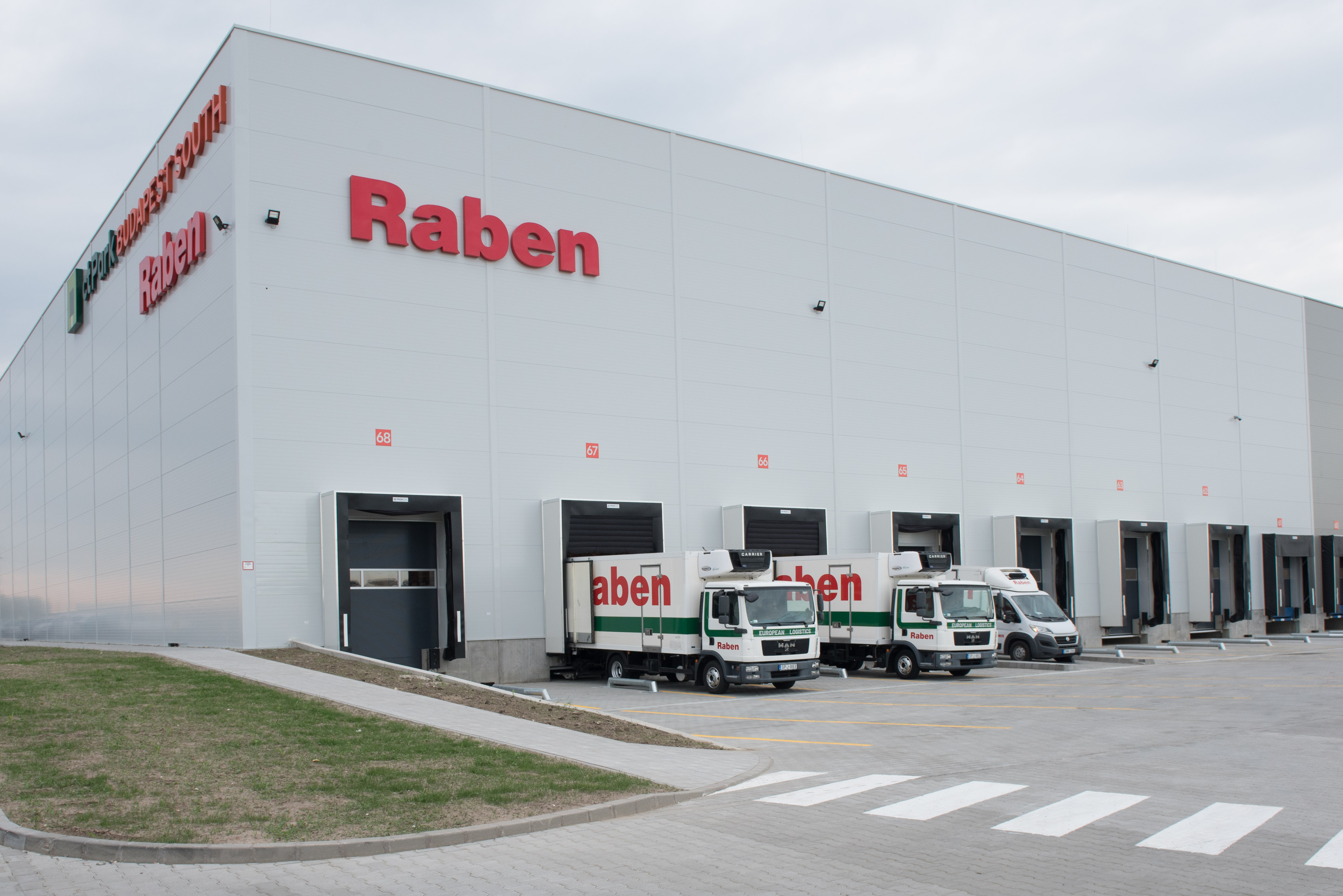 Every day on the Roads; Always on new Roads with Raben