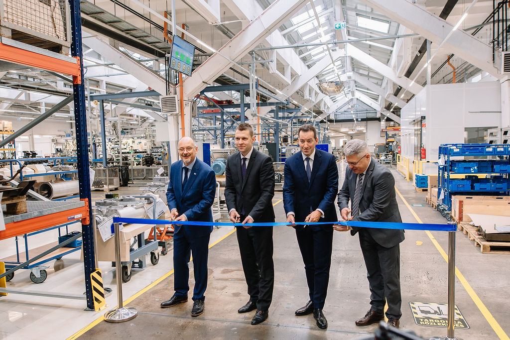 Knorr-Bremse inaugurates HUF 2.5 bln service center