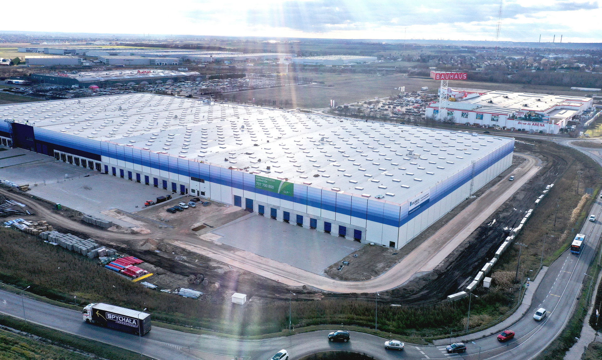 Alza signs lease agreement with GLP for 22,000 sqm warehouse...