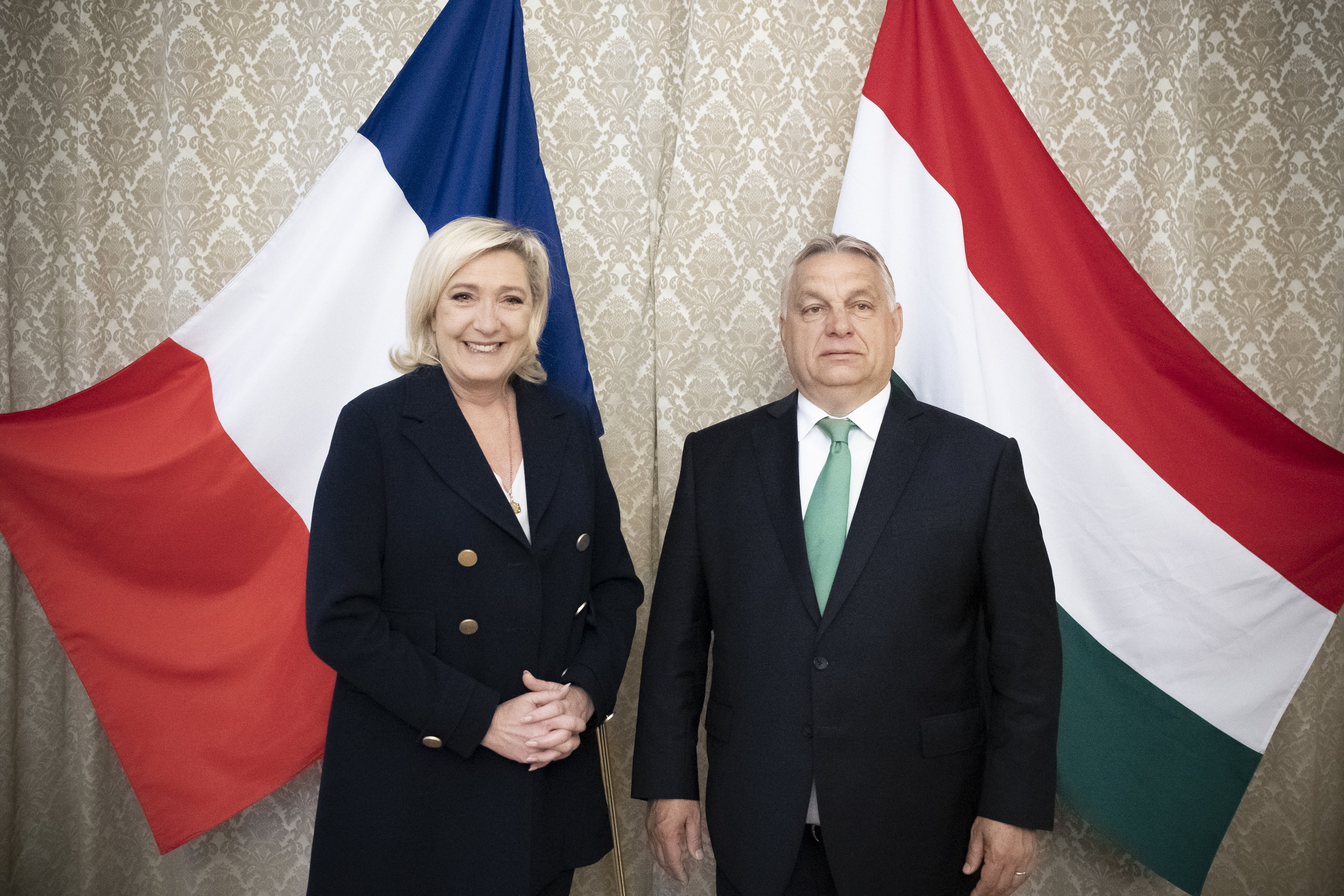 Orbán, Le Pen meet in Paris