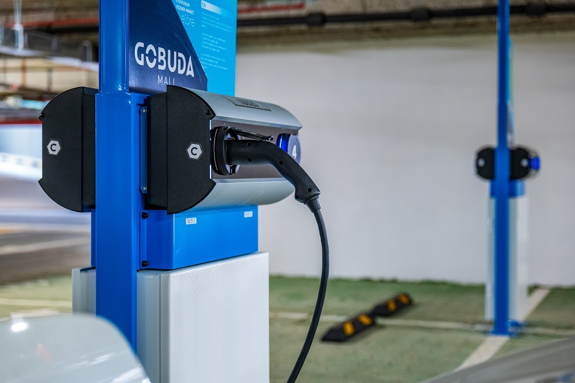 Alte-Go installs 18 EV chargers in Gobuda Mall's garage