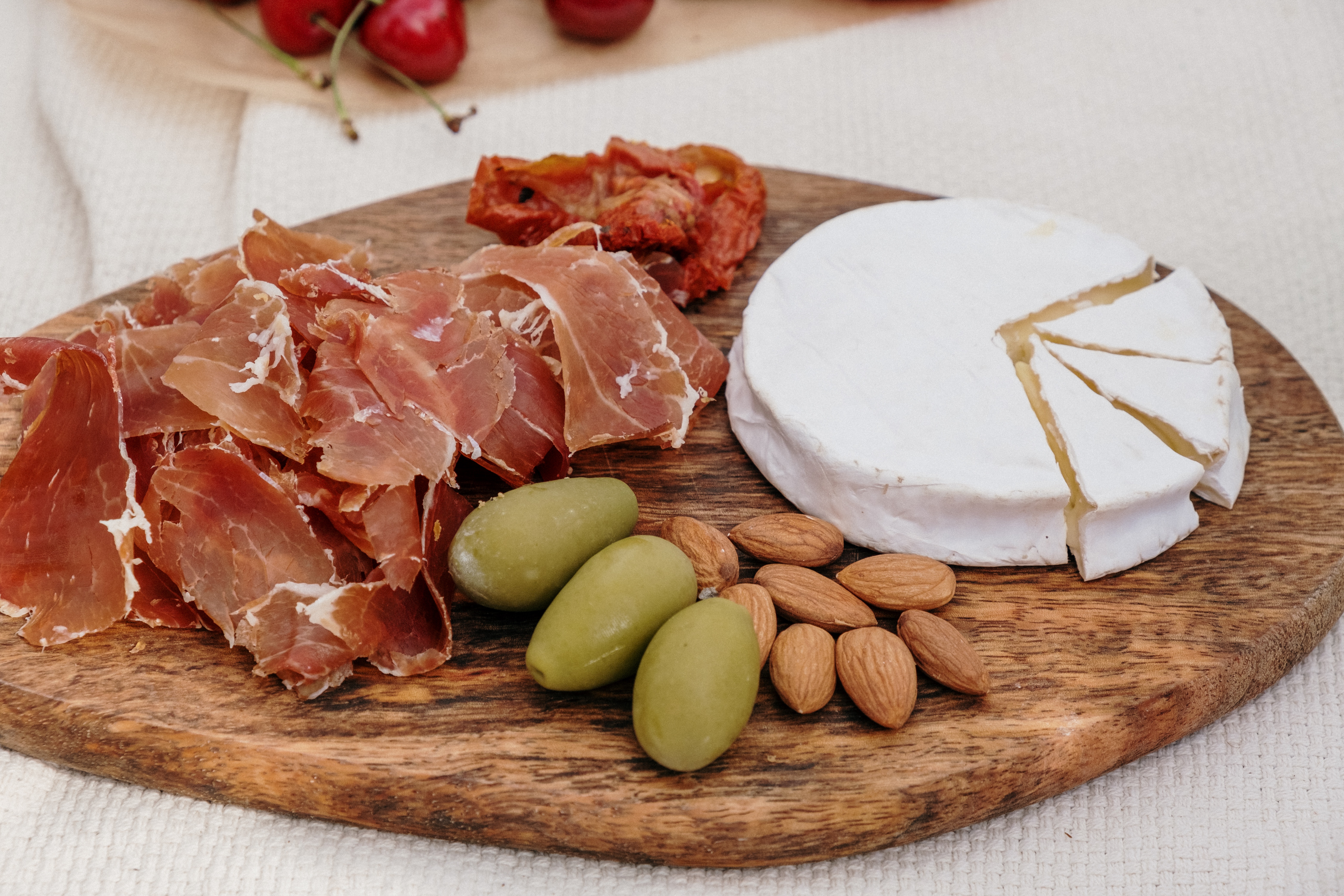 Hegedűs-Hús develops hog feed for Iberian-style ham