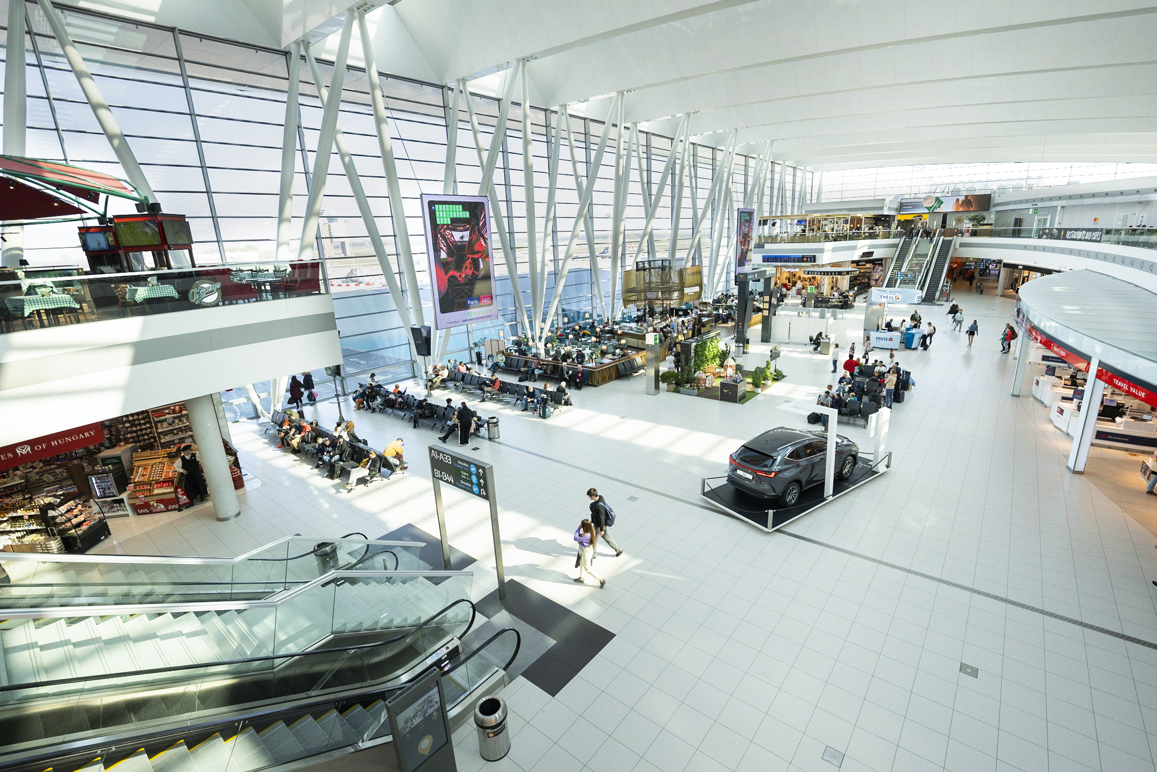 Budapest Airport Expects 1 mln Monthly Passengers This Winte...