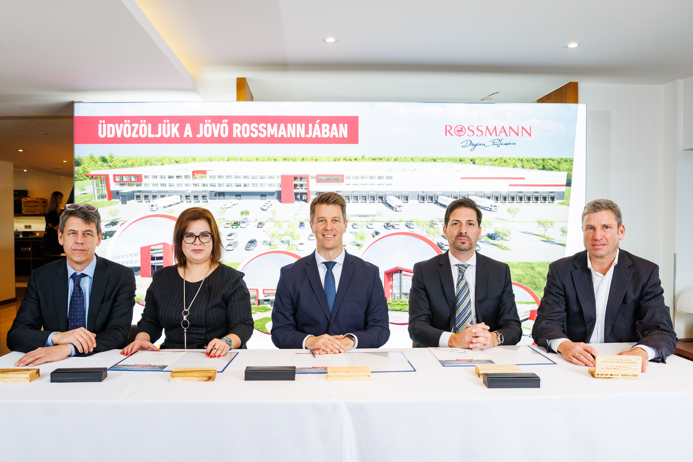Rossmann Starts HUF 20 bln Logistics Investment in Üllő