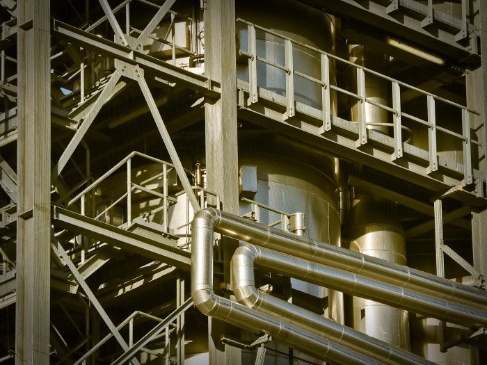 Estonian Industrial Output Shrinks in September