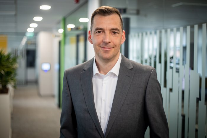 Hoós to head EY Hungaryʼs financial services risk management - Budapest ...