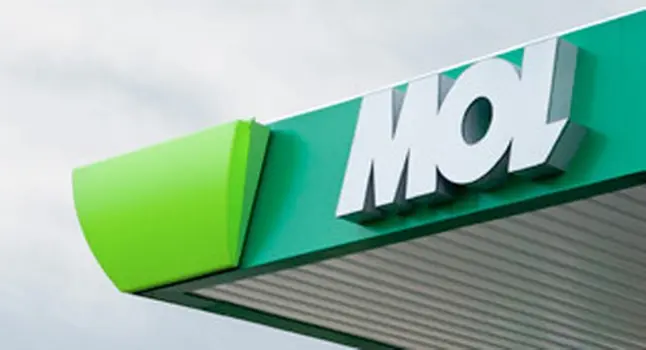 MOL Eyes Lukoil Assets Ahead of U.S. Sanctions Deadline