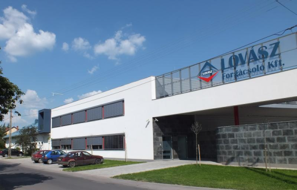 lovasz, forgacsolo