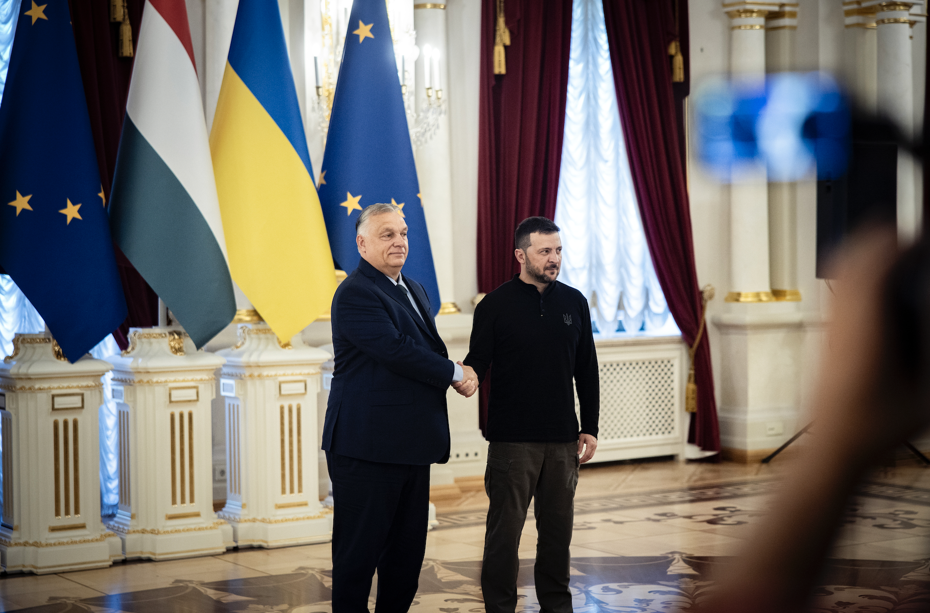 viktor orbán and volodymyr zelensky